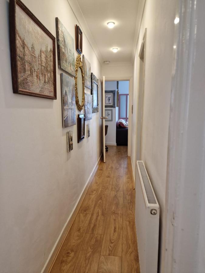 Town Cottage Ground Floor Appartment Bridgend  Eksteriør billede