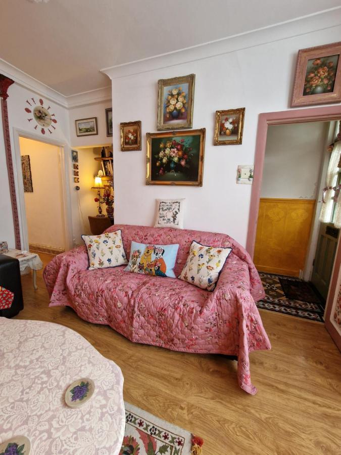 Town Cottage Ground Floor Appartment Bridgend  Eksteriør billede