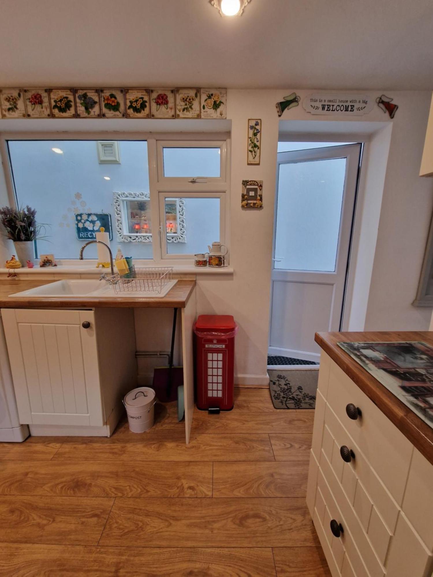 Town Cottage Ground Floor Appartment Bridgend  Eksteriør billede